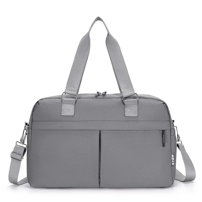 Elbsturm -  Erweiterbare Reisehandtasche für Puristen: robust, elegant, nordisch.