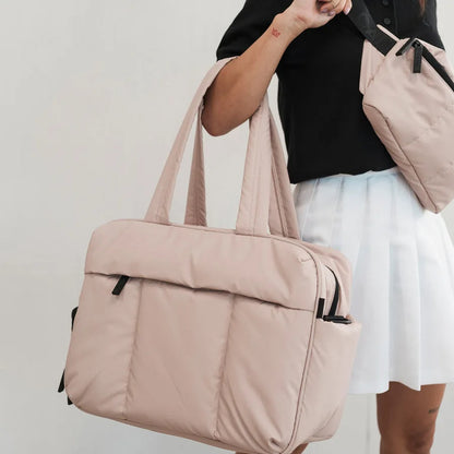 Wolkentrip - Komfortable Sport- & Reisetasche